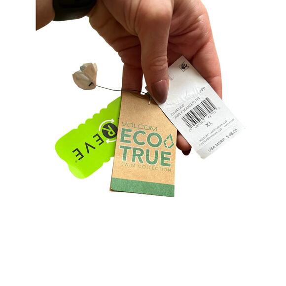 Volcom Simply Seamless Tri Bikini Top in Apple, size XL, NWT - Picture 5 of 7